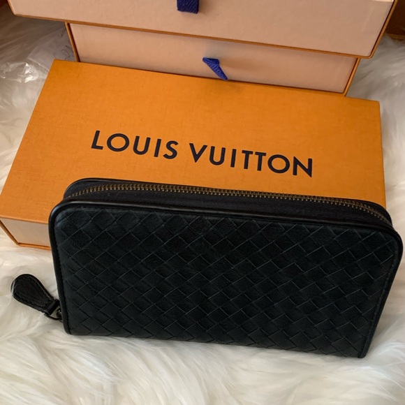 Sale❌❌❌❌Bottega Veneta Intrecciato Zip Around Long Wallet 🖤🖤🖤 - Picture 16 of 16